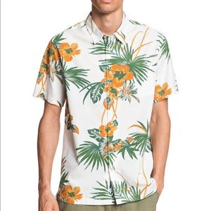 Quicksilver Waterman Hawaiian Button Up Shirt NEW